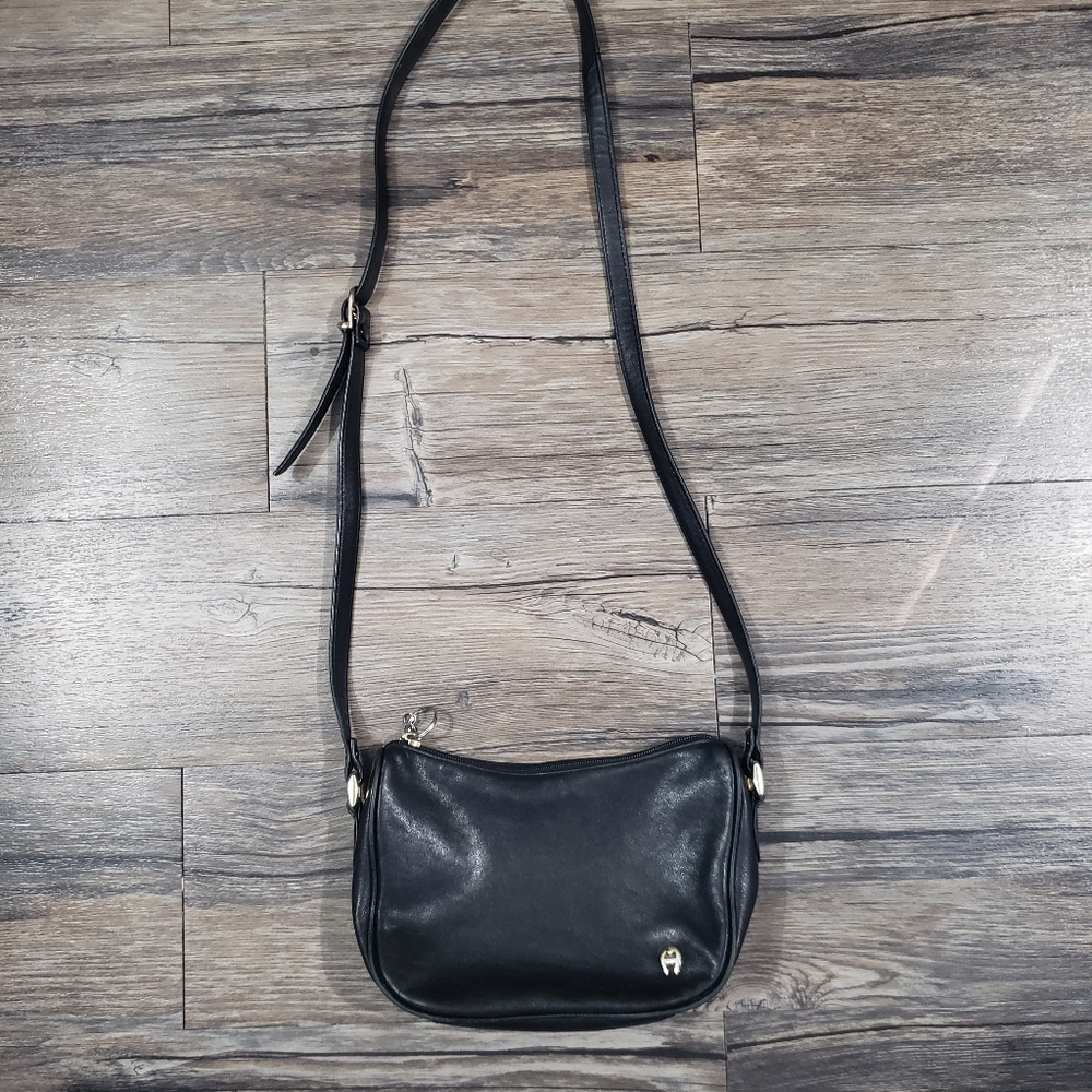 Etienne aigner crossbody